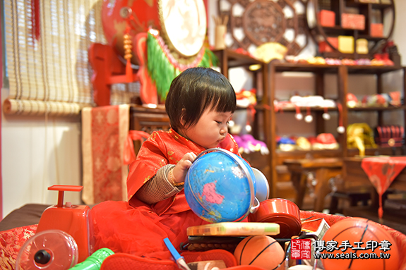 香山區王寶寶古禮抓周：周歲抓周活動和儀式，一切圓滿。照片5