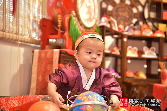 香山區石寶寶古禮抓周：周歲抓周活動和儀式，一切圓滿。照片13
