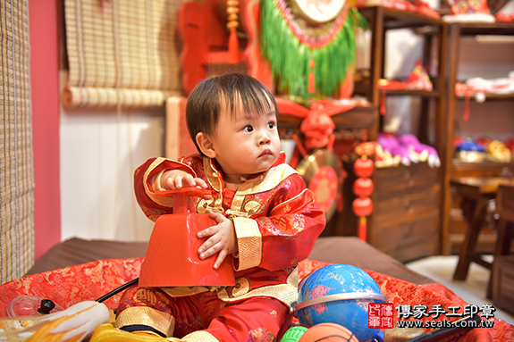香山區蔡寶寶古禮抓周：周歲抓周活動和儀式，一切圓滿。照片8