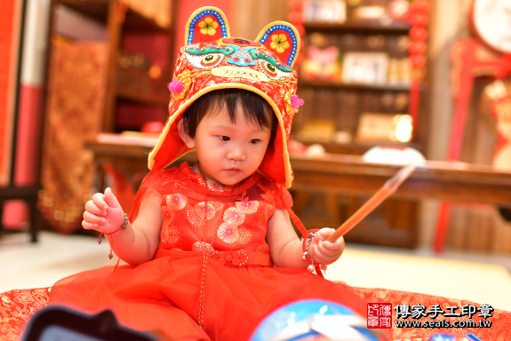 鳳山區陳寶寶周歲抓周活動和儀式，一切圓滿。照片28