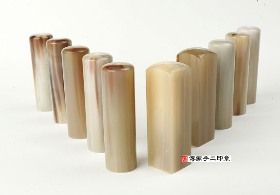 電腦刻印印章:赤牛角臍帶章實際成品、印章作品分享、赤牛角印章材質介紹。(臍帶印章、肚臍章、肚臍印章,胎毛印章,一圓一方)傳家手工印章台中店。2020.02.09照片6 電腦刻印印章:赤牛角臍帶章實際成品、印章作品分享、赤牛角印章材質介紹。(臍帶印章、肚臍章、肚臍印章,胎毛印章,一圓一方)傳家手工印章台中店。2020.02.09照片6