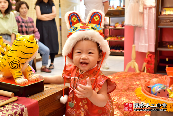 台中市北區賴寶寶古禮抓周祝福活動。照片1