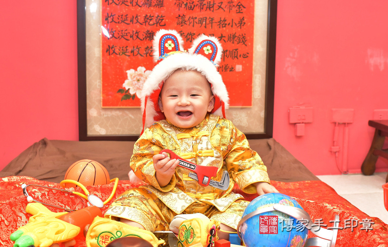 台中市北區蕭寶寶古禮抓周祝福活動。照片1