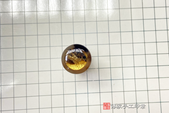 電腦刻印印章:赤牛角臍帶胎毛章實際成品、印章作品分享、赤牛角印章材質介紹。(臍帶印章、肚臍章、肚臍印章,胎毛印章,一圓一方)傳家手工印章台中店2020.11.21照片041292883456.png