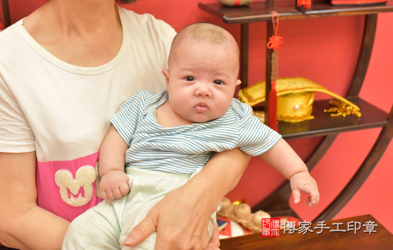 台中北區連寶寶滿月剃頭