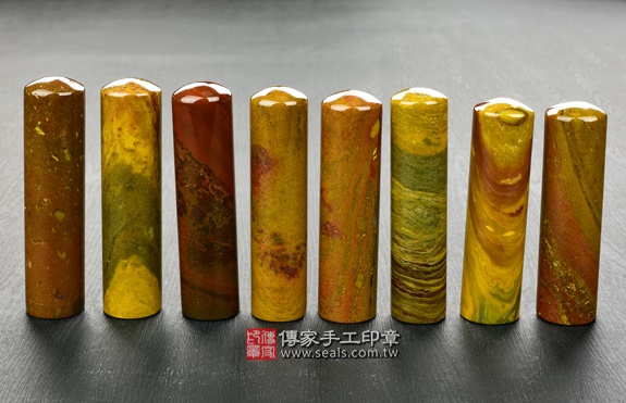 傳家手工印章實際成品：三彩水草玉：開運印章、臍帶印章12