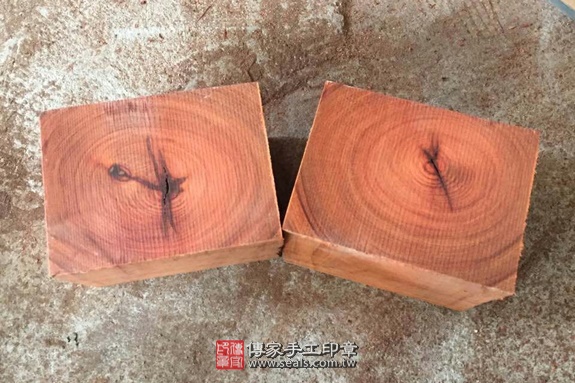  雞血紅檀木的原木照片12