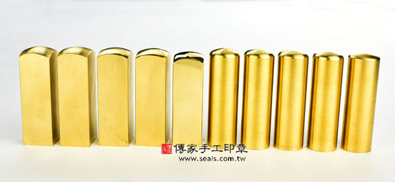 傳家手工印章實際成品：頂級緬甸金黃色銅鐵礦（重量重硬度高）：開運印章、臍帶印章5