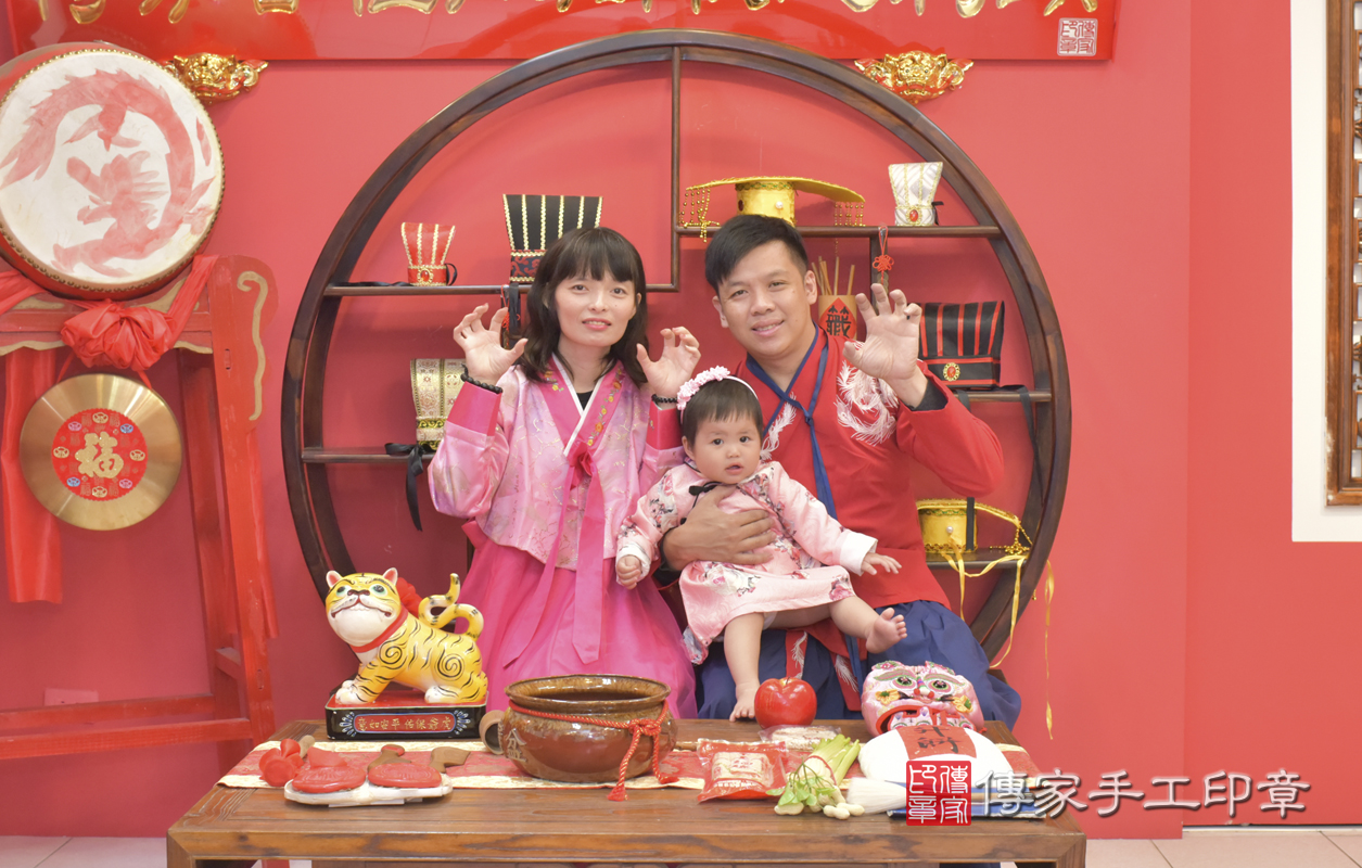 台中市北區梁寶寶抓周推薦:傳家台中店抓周 .....照:22