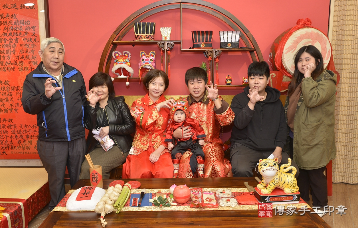 新北市永和區陳寶寶抓周推薦:傳家新北店抓 .....照:26
