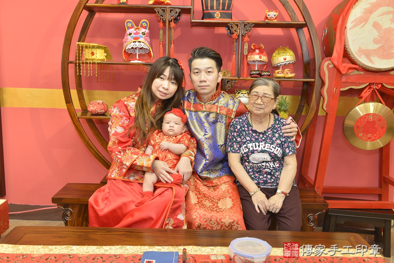 新北市永和區徐寶寶收涎推薦:傳家台北店收 .....照:2