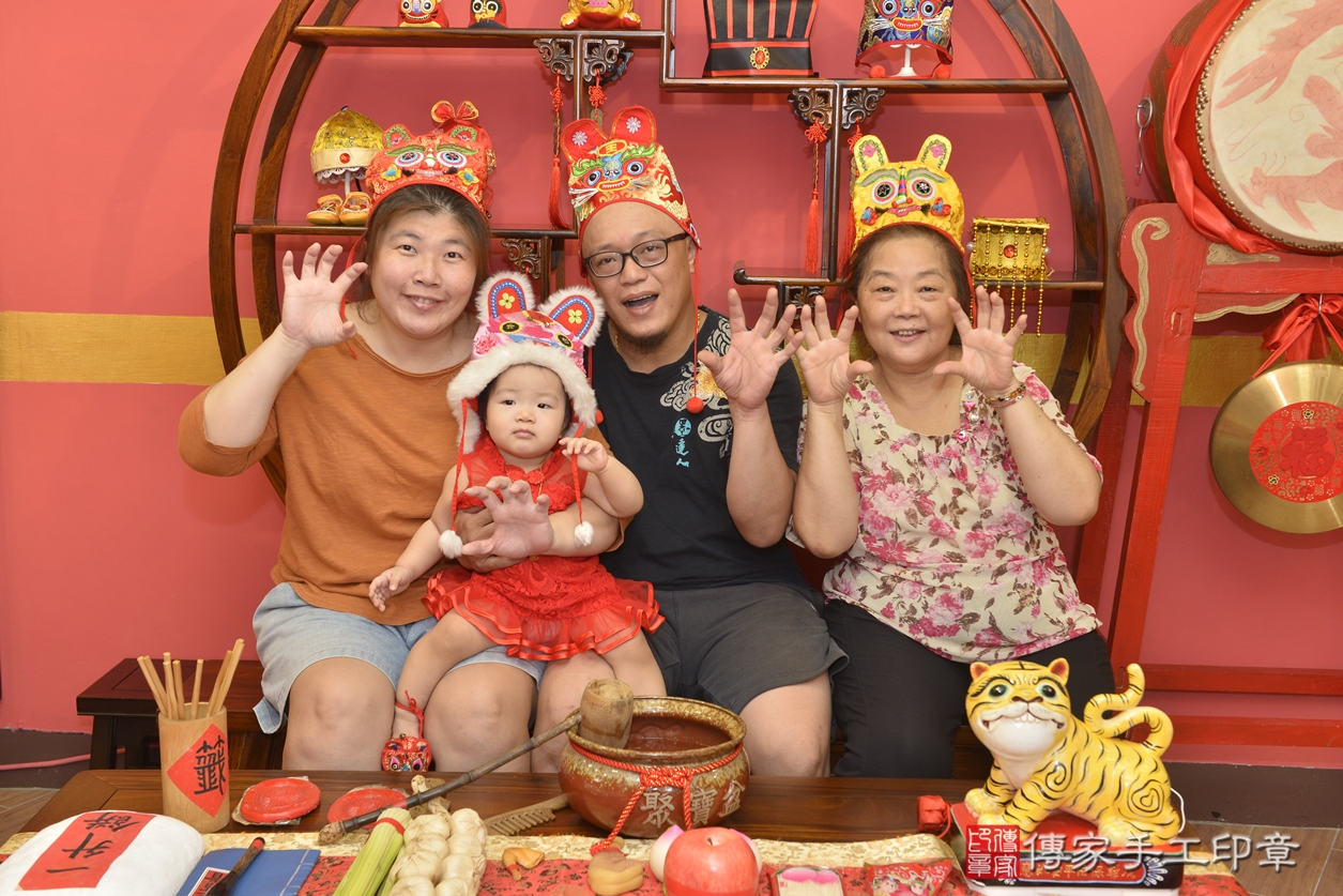 新北市永和區莊寶寶抓周推薦:傳家新北店抓 .....照:8