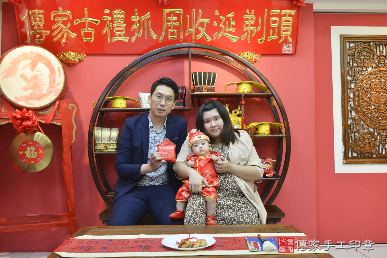 台中市北區李寶寶收涎推薦:傳家台中店收涎 .....照:3