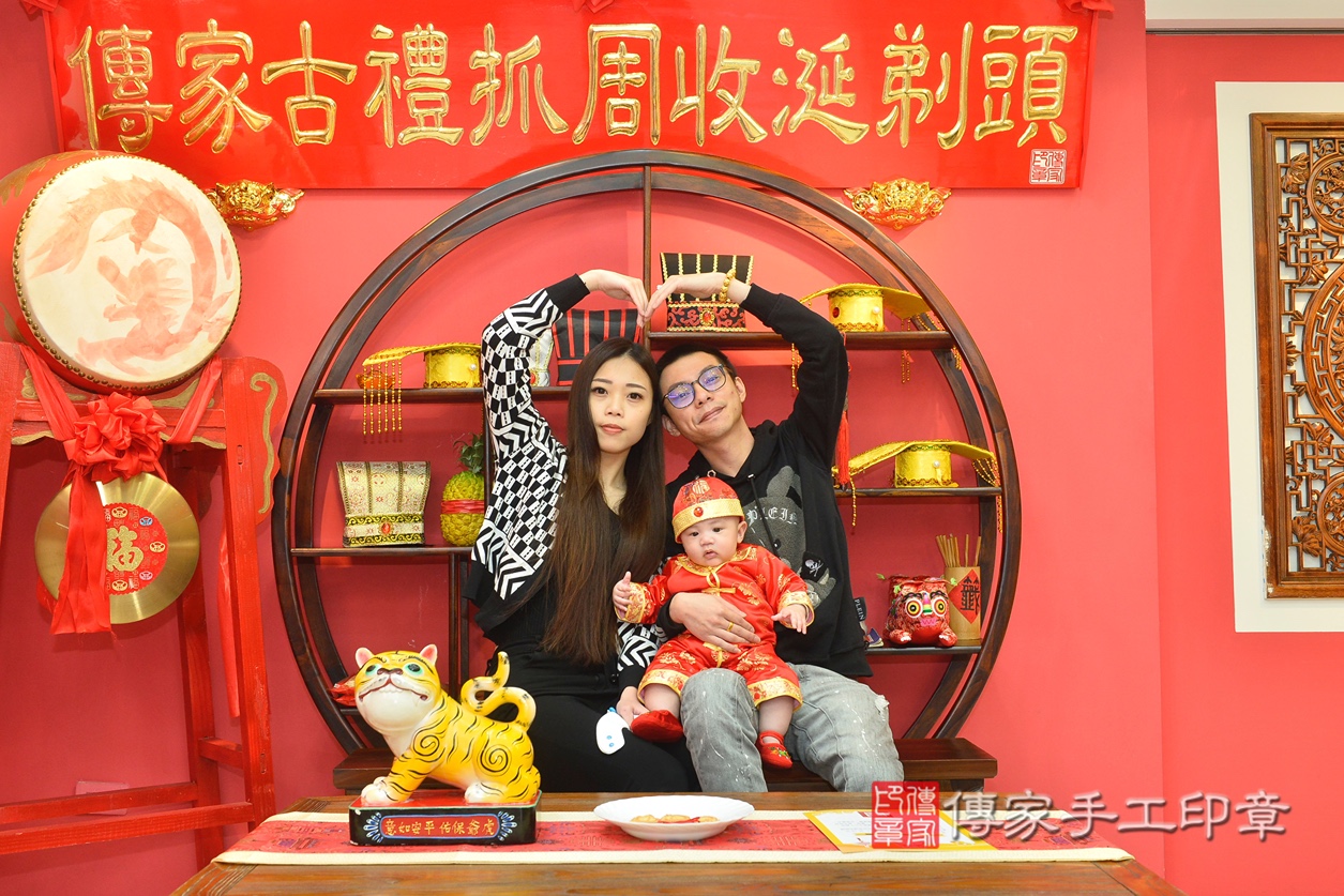 台中市北區李寶寶收涎推薦:傳家台中店收涎 .....照:12