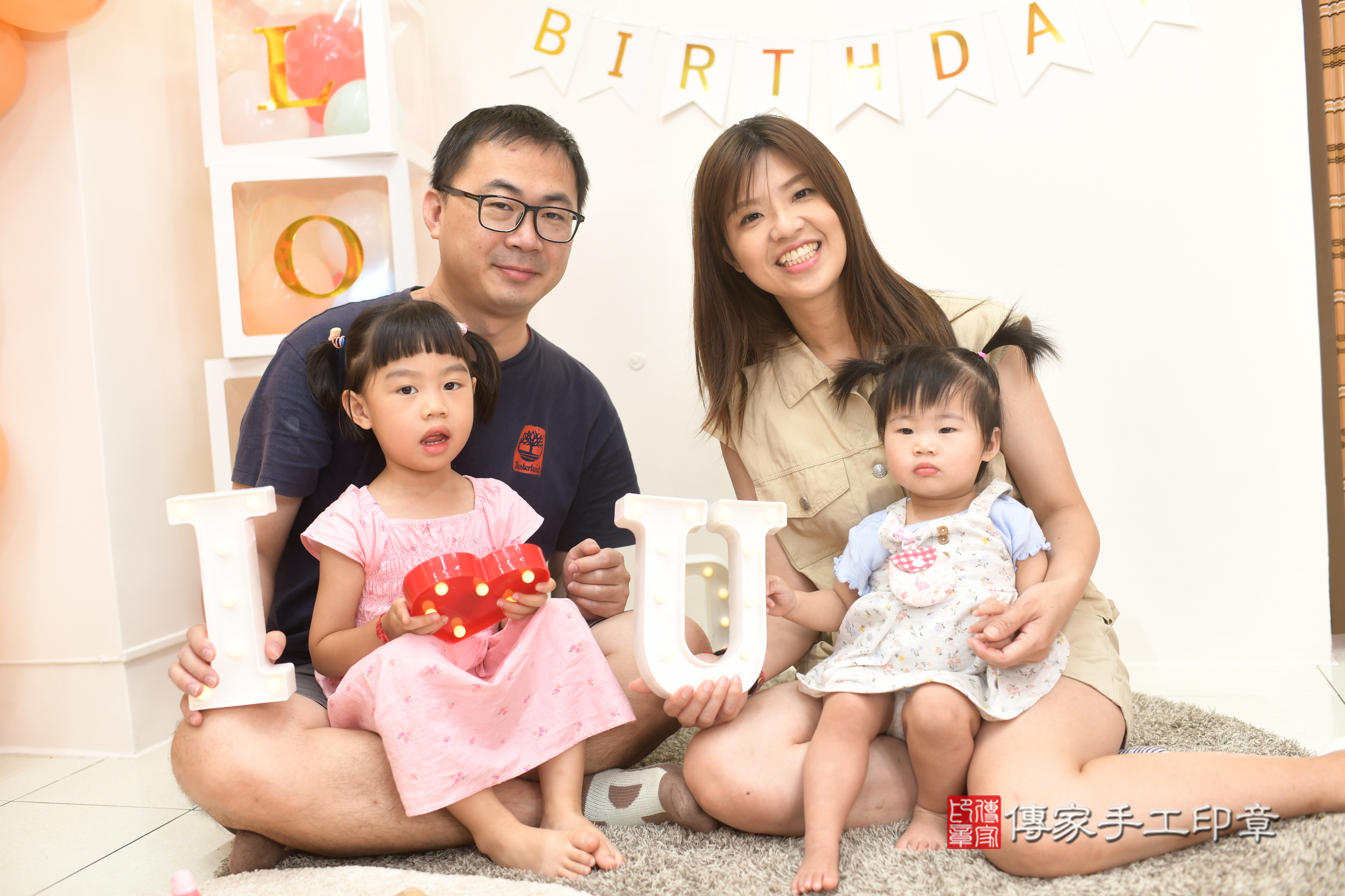 高雄市鳳山區甄甄寶寶抓周推薦：傳家台南店抓周度脺現代美式會場 .....，案例照