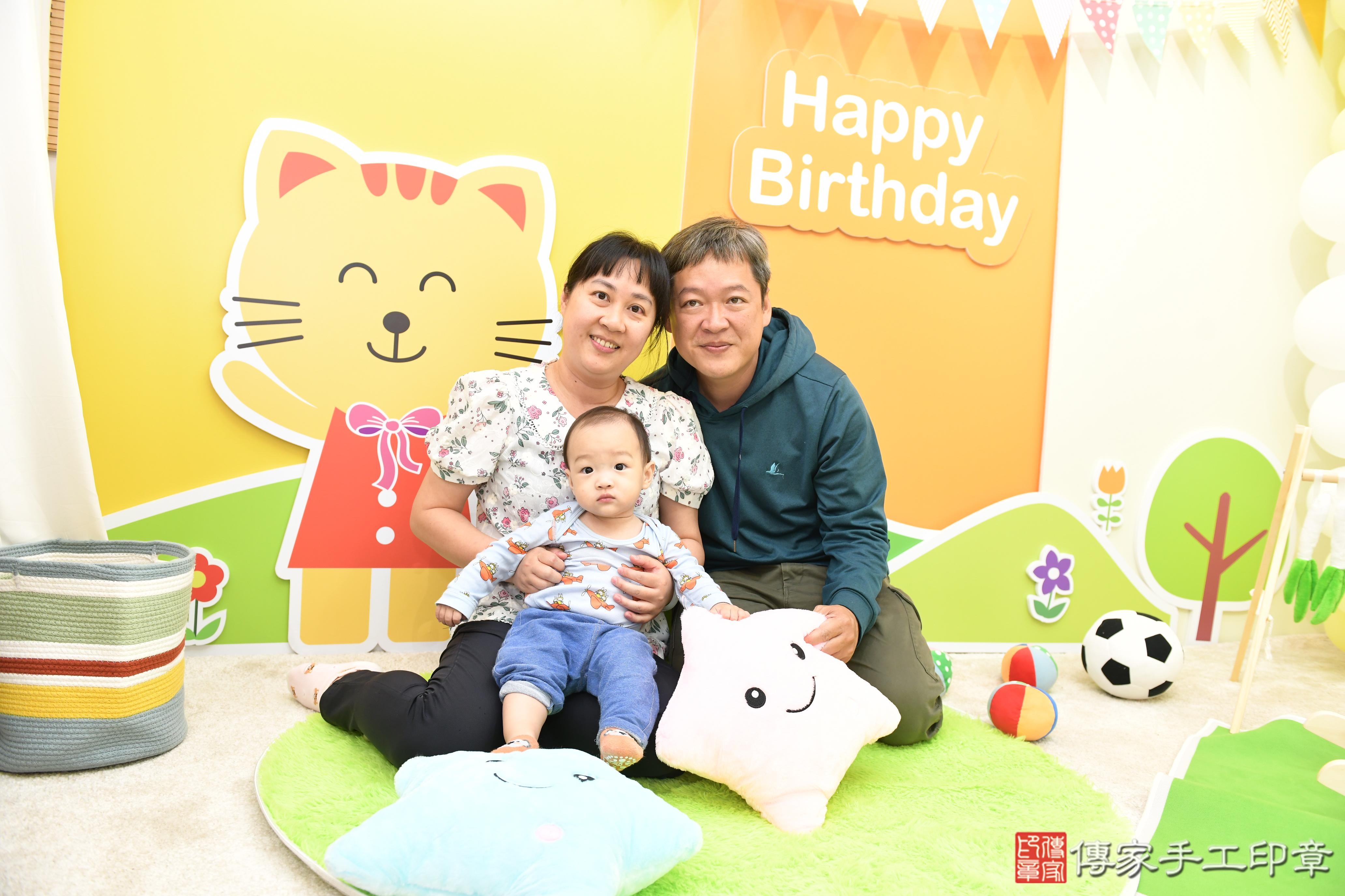 2026-03-22一歲抓週，百般祝福圍繞！台南市永康區安安寶貝抓周推薦：傳家台南店抓周度脺會場，嬰兒古禮抓周流程儀式吉祥話、抓周道具物品24種、拍照。抓周證書。2026年02月28日照：9