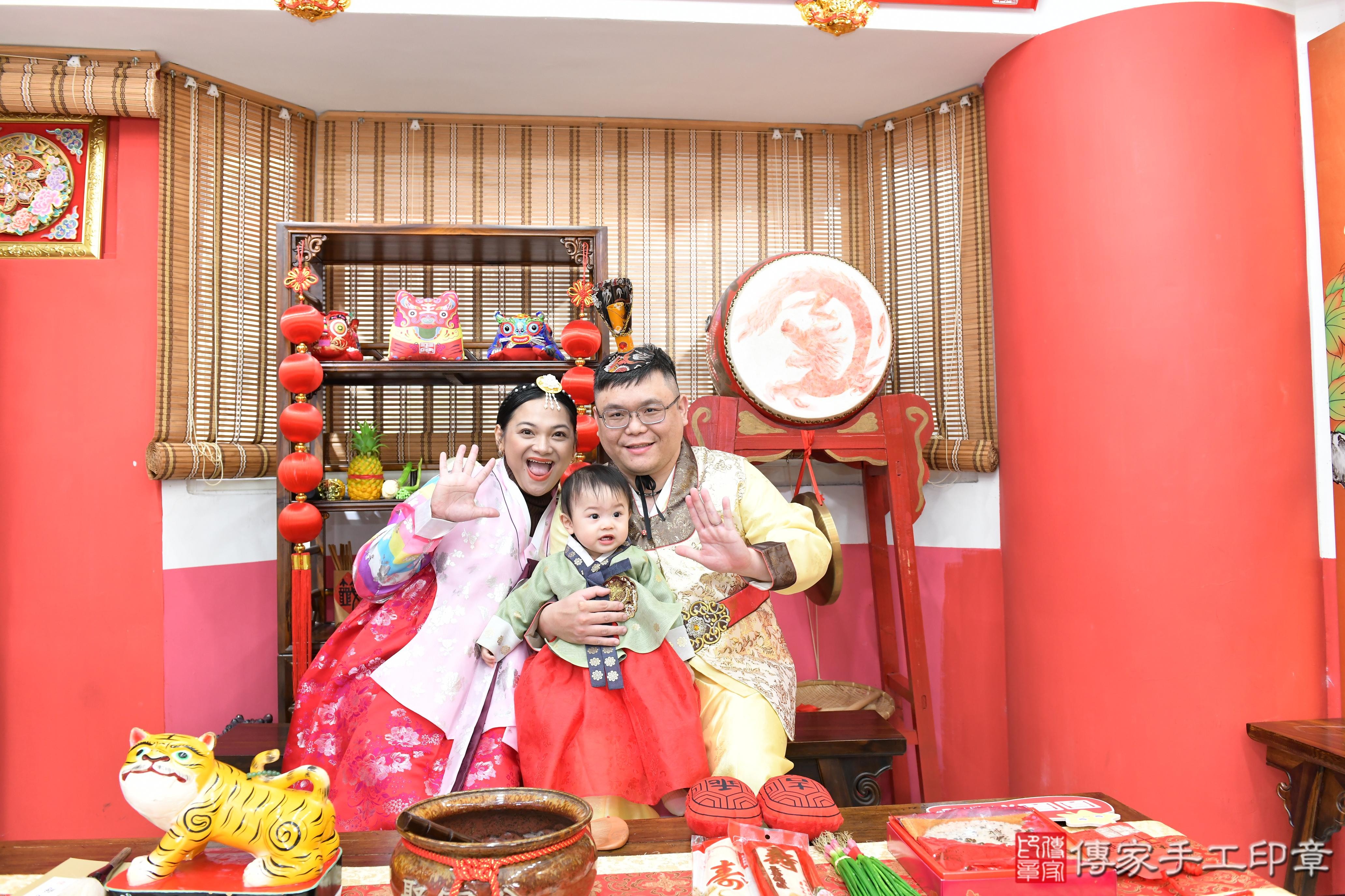 寶寶抓週：首次選擇的人生啟航時刻！高雄市鳳山區安安寶貝抓周推薦：傳 .....照：3