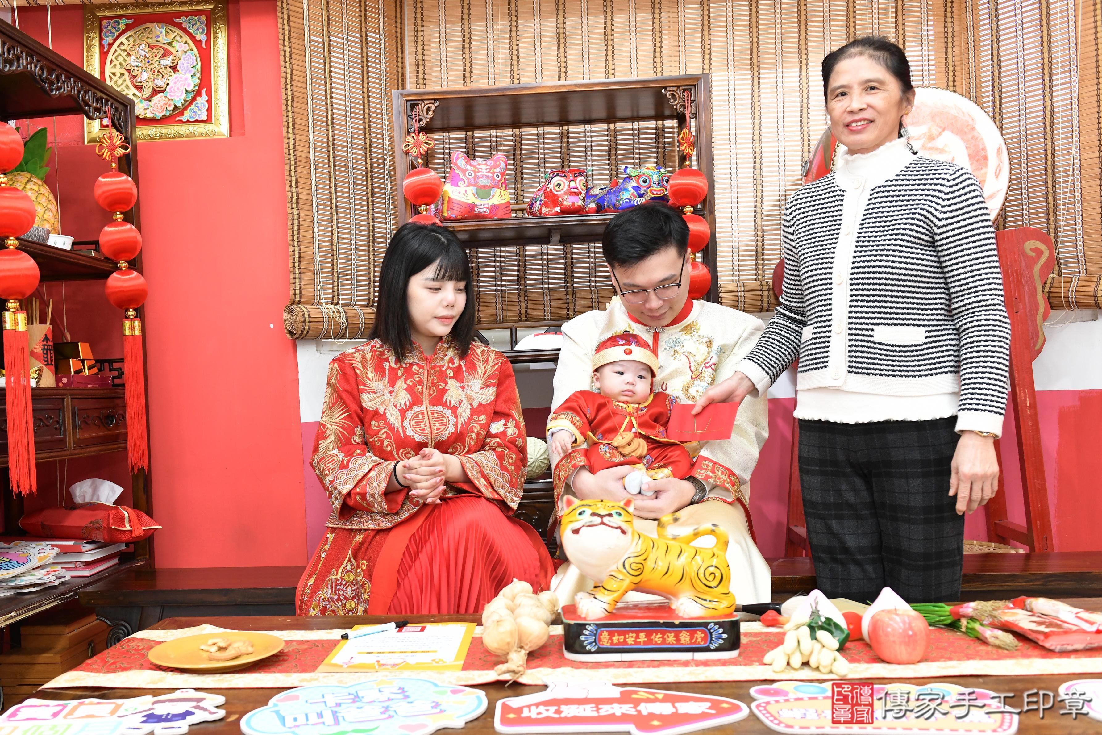 寶寶收涎的文化意義與甜蜜儀式分享！傳家高雄店古禮：高雄市鳳山區恩恩 .....照：4