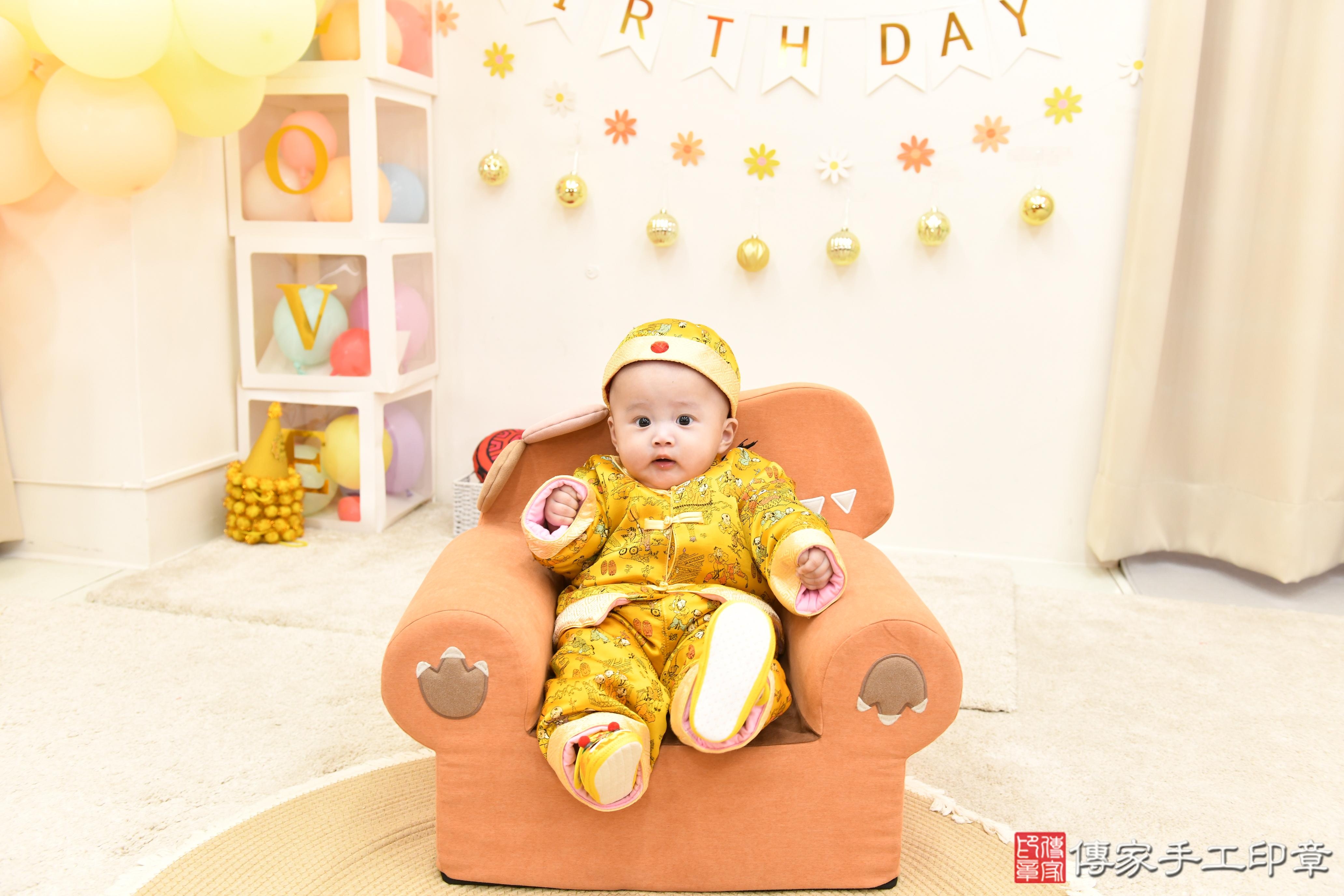 收涎收灕灕，男生帥氣女美麗， 收涎收乾乾，賺錢賺到響噹噹。傳家高雄 .....照：8