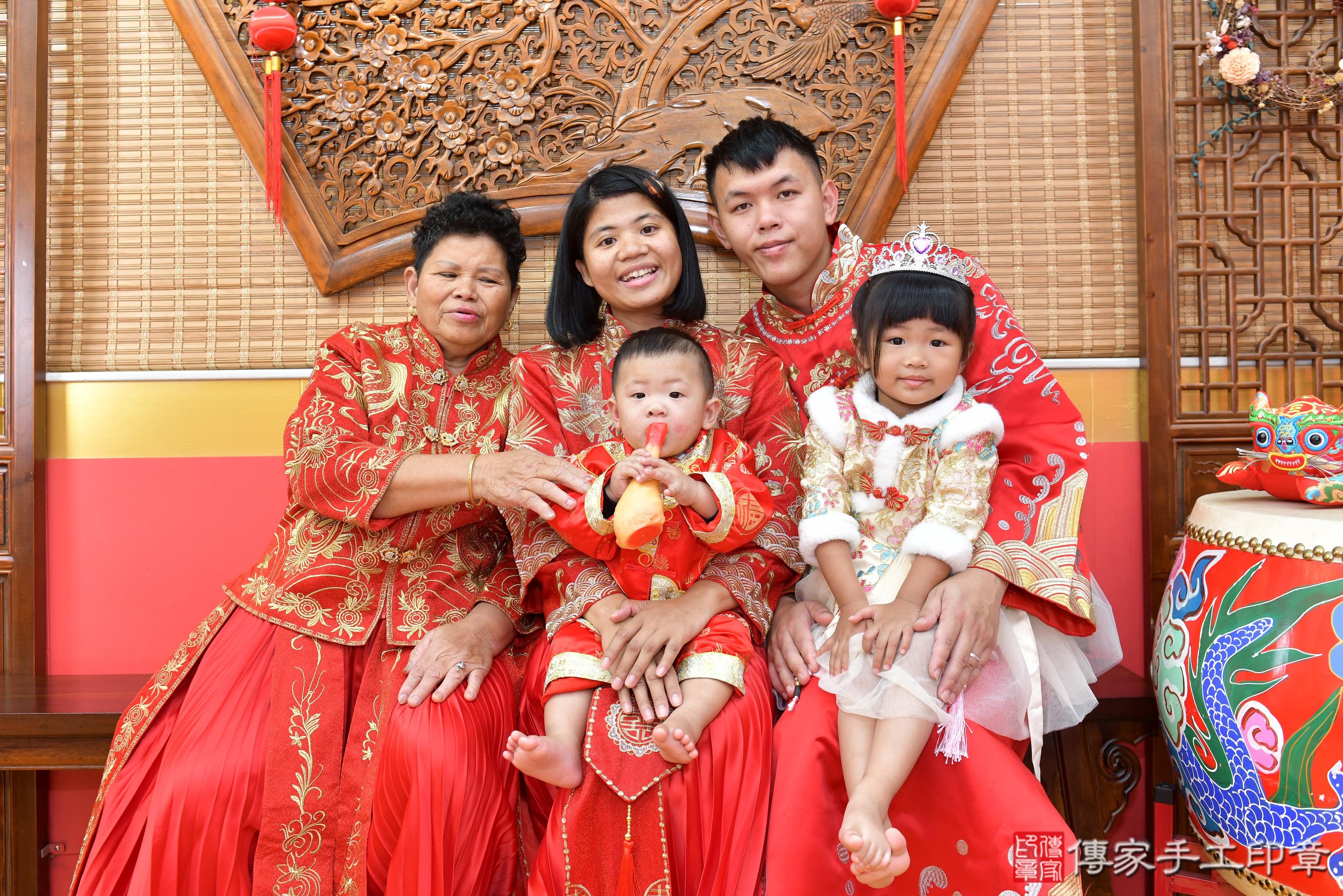 寶寶的第一份選擇權：未來命運小試探！傳家桃園店區祐祐寶貝抓周推薦： .....照：5