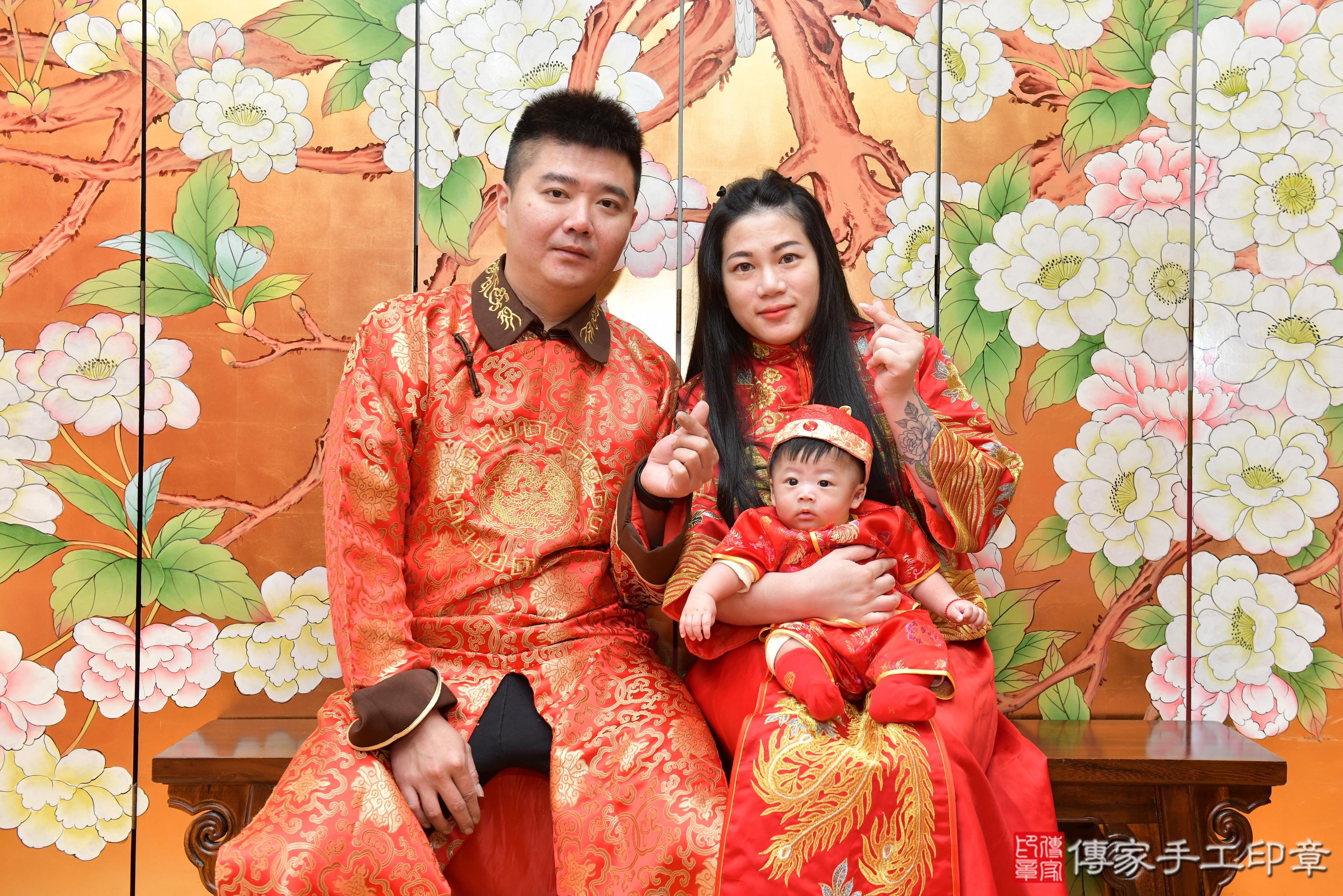 寶寶的收涎儀式：收涎吉祥話、傳統習俗、收涎寫真紀錄。傳家桃園店古禮 .....照：5