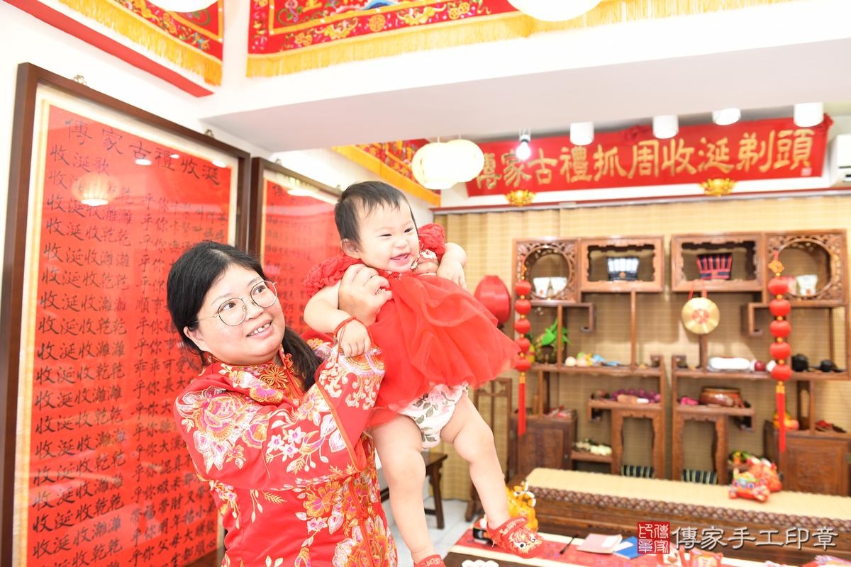 寶寶的第一份選擇權：未來命運小試探！台南市婕婕寶貝抓周推薦：傳家高 .....照：4