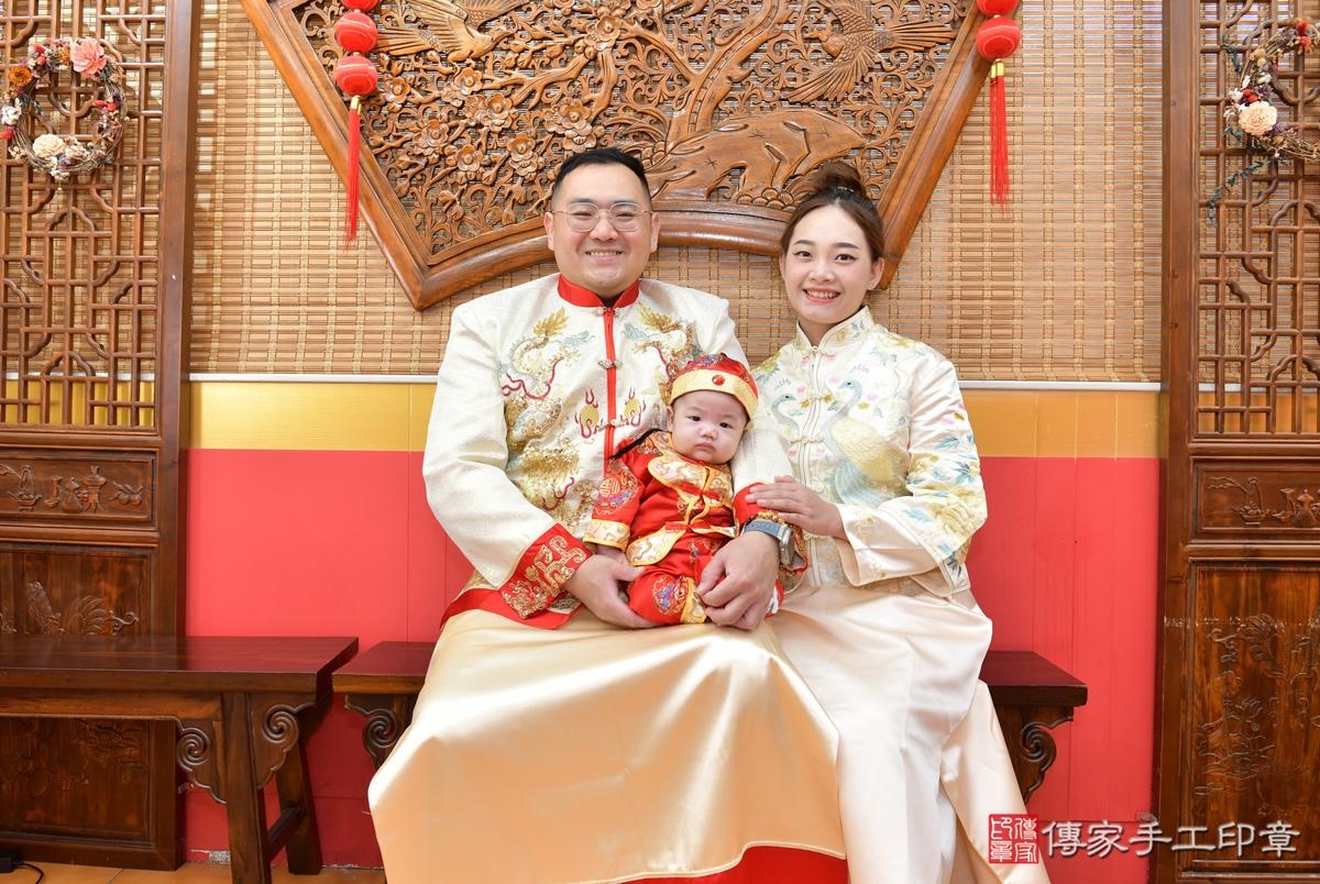 剃出圓圓滿滿，剪下滿滿祝福！桃園市安安寶貝滿月來店剃頭理髮、來店嬰 .....照：9