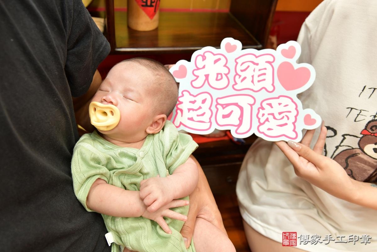 寶寶剃頭日，愛與祝福滿溢！桃園市沛沛寶貝滿月來店剃頭理髮、來店嬰兒 .....照：8