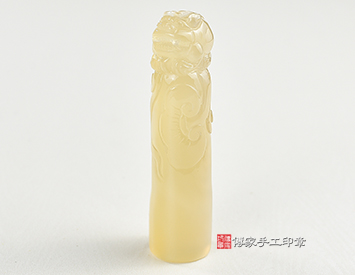 天然原色瑪瑙精雕貔貅印章：開運印章、臍帶印章