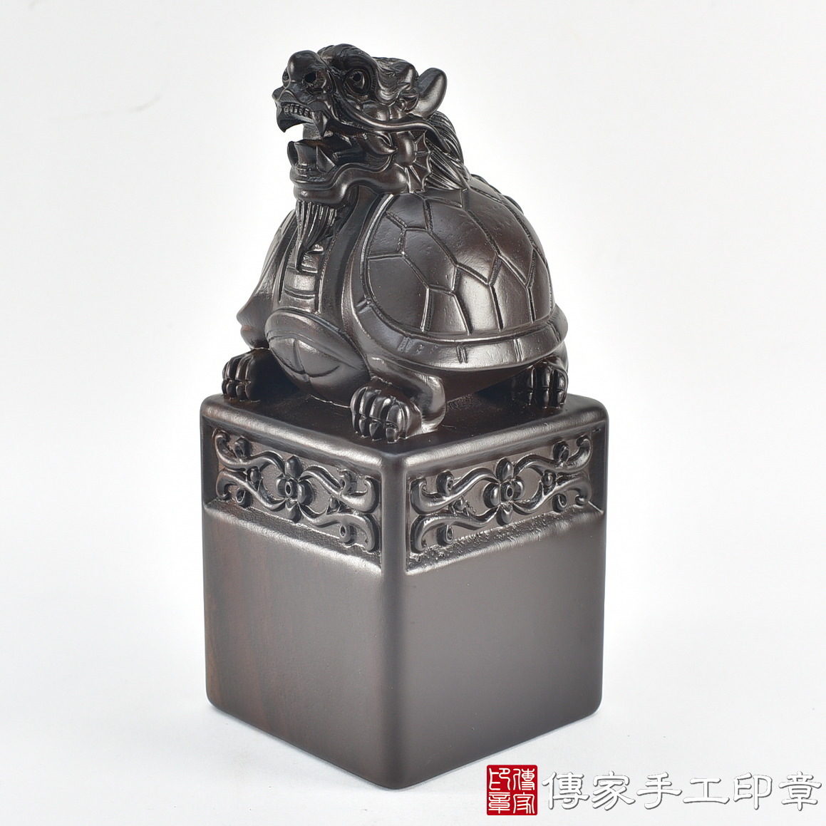 頂級黑檀木精雕龍龜廟章：廟章、神明印章、大印章 (尺寸9.3x9.3x21公分)