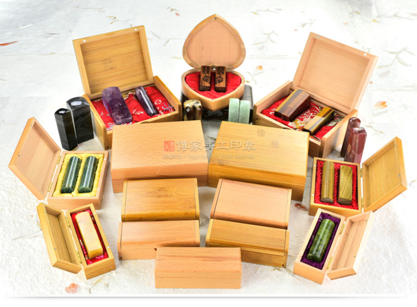 全產品高級印章竹盒：個人印章竹盒（單章）、個人印章竹盒（雙章）、公司印章竹盒，愛心竹盒，小三寶竹盒，大三寶竹盒