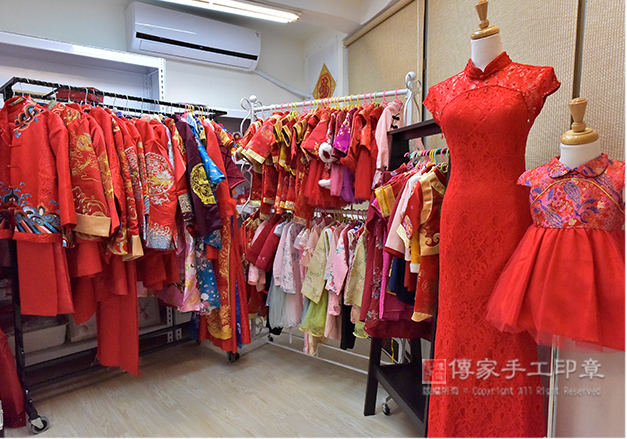 日式禮服、中式禮服、韓式禮服，爸爸媽媽和小孩穿戴