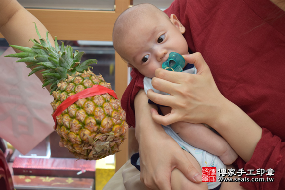 寶寶(高雄鳳山區)--製作胎毛筆、臍帶章、嬰兒三寶。「寶寶滿月剃頭理髮、到府嬰兒滿月理髮」祝福和活動紀錄。照片24