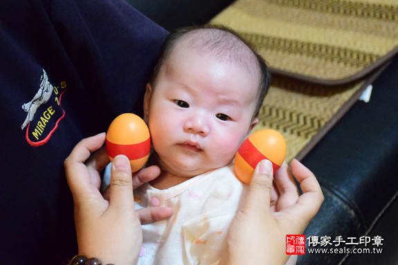 滿月剃頭、嬰兒剃頭、嬰兒理髮、寶寶剃頭、寶寶理髮、到府剃頭、到府嬰兒剃頭、到府滿月剃頭理髮。台中滿月剃頭、台中嬰兒剃頭、台中嬰兒理髮、台中寶寶剃頭、台中寶寶理髮、台中到府剃頭、台中到府嬰兒剃頭、台中到府滿月剃頭理髮。大雅滿月剃頭、大雅嬰兒剃頭、大雅嬰兒理髮、大雅寶寶剃頭、大雅寶寶理髮、大雅到府剃頭、大雅到府嬰兒剃頭、大雅到府滿月剃頭理髮。林寶寶(台中大雅區)--製作胎毛筆、臍帶章、嬰兒三寶。「寶寶滿月剃頭理髮、到府嬰兒滿月理髮」祝福和活動紀錄。照片3