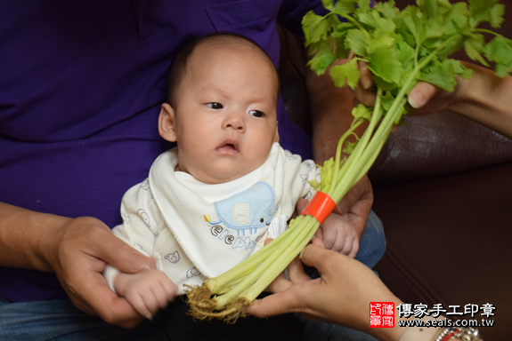 滿月剃頭、嬰兒剃頭、嬰兒理髮、寶寶剃頭、寶寶理髮、到府剃頭、到府嬰兒剃頭、到府滿月剃頭理髮。台北滿月剃頭、台北嬰兒剃頭、台北嬰兒理髮、台北寶寶剃頭、台北寶寶理髮、台北到府剃頭、台北到府嬰兒剃頭、台北到府滿月剃頭理髮。中正滿月剃頭、中正嬰兒剃頭、中正嬰兒理髮、中正寶寶剃頭、中正寶寶理髮、中正到府剃頭、中正到府嬰兒剃頭、中正到府滿月剃頭理髮。林寶寶(台北中正區)--製作胎毛筆、臍帶章、嬰兒三寶。「寶寶滿月剃頭理髮、到府嬰兒滿月理髮」祝福和活動紀錄。照片12