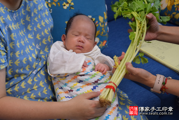 1568486774850948.png滿月剃頭、嬰兒剃頭、嬰兒理髮、寶寶剃頭、寶寶理髮、到府剃頭、到府嬰兒剃頭、到府滿月剃頭理髮。新北滿月剃頭、新北嬰兒剃頭、新北嬰兒理髮、新北寶寶剃頭、新北寶寶理髮、新北到府剃頭、新北到府嬰兒剃頭、新北到府滿月剃頭理髮。中和滿月剃頭、中和嬰兒剃頭、中和嬰兒理髮、中和寶寶剃頭、中和寶寶理髮、中和到府剃頭、中和到府嬰兒剃頭、中和到府滿月剃頭理髮。張寶寶(新北中和區)--製作胎毛筆、臍帶章、嬰兒三寶。「寶寶滿月剃頭理髮、到府嬰兒滿月理髮」祝福和活動紀錄。照片11