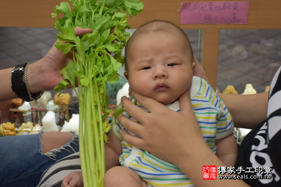 滿月剃頭、嬰兒剃頭、嬰兒理髮、寶寶剃頭、寶寶理髮、到府剃頭、到府嬰兒剃頭、到府滿月剃頭理髮。新北滿月剃頭、新北嬰兒剃頭、新北嬰兒理髮、新北寶寶剃頭、新北寶寶理髮、新北到府剃頭、新北到府嬰兒剃頭、新北到府滿月剃頭理髮。永和滿月剃頭、永和嬰兒剃頭、永和嬰兒理髮、永和寶寶剃頭、永和寶寶理髮、永和到府剃頭、永和到府嬰兒剃頭、永和到府滿月剃頭理髮。賴寶寶(新北永和區)--製作胎毛筆、臍帶章、嬰兒三寶。「寶寶滿月剃頭理髮、到府嬰兒滿月理髮」祝福和活動紀錄。照片10