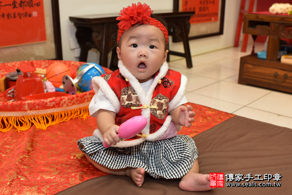 台中市北區楊寶寶古禮收涎祝福活動：寶寶特寫照片2