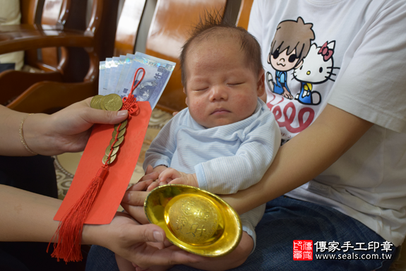 滿月剃頭、嬰兒剃頭、嬰兒理髮、寶寶剃頭、寶寶理髮、到府剃頭、到府嬰兒剃頭、到府滿月剃頭理髮。新北滿月剃頭、新北嬰兒剃頭、新北嬰兒理髮、新北寶寶剃頭、新北寶寶理髮、新北到府剃頭、新北到府嬰兒剃頭、新北到府滿月剃頭理髮。中和滿月剃頭、中和嬰兒剃頭、中和嬰兒理髮、中和寶寶剃頭、中和寶寶理髮、中和到府剃頭、中和到府嬰兒剃頭、中和到府滿月剃頭理髮。陳寶寶(新北中和區)--製作胎毛筆、臍帶章、嬰兒三寶。「寶寶滿月剃頭理髮、到府嬰兒滿月理髮」祝福和活動紀錄。照片16