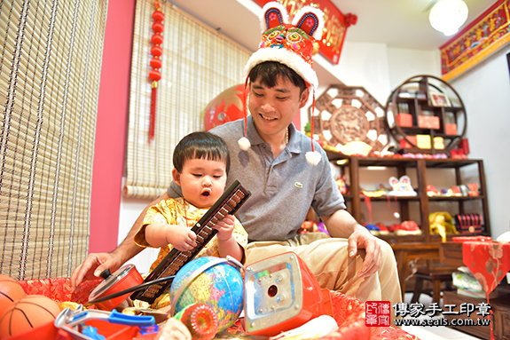 抓周全家福大合照照片9