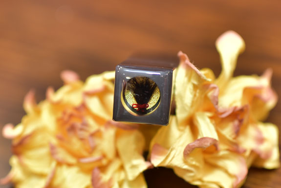 全手工噴砂印章:冰種黑曜石臍帶章實際成品、印章作品分享、冰種黑曜石印章材質介紹。(臍帶印章、肚臍章、肚臍印章,一圓一方)傳家手工印章台北店。照片3.jpg 全手工噴砂印章:冰種黑曜石臍帶章實際成品、印章作品分享、冰種黑曜石印章材質介紹。(臍帶印章、肚臍章、肚臍印章,一圓一方)傳家手工印章台北店。照片3.jpg