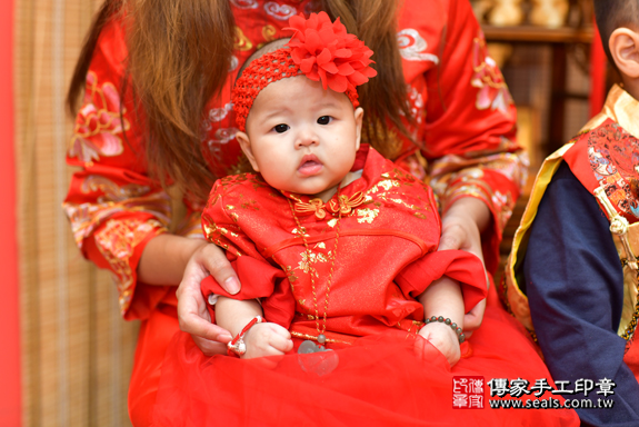 高雄市鳳山區邱寶寶古禮收涎祝福活動 : 寶寶特寫照。照片33