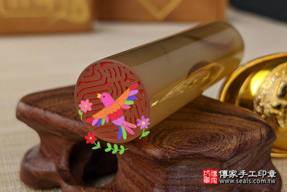 全手工噴砂印章:原色瑪瑙開運印章實際成品、印章作品分享、原色瑪瑙印章材質介紹。(銀行印鑑,一圓一方),傳家印章高雄店。2021.07.21 全手工噴砂印章:原色瑪瑙開運印章實際成品、印章作品分享、原色瑪瑙印章材質介紹。(銀行印鑑,一圓一方),傳家印章高雄店。2021.07.21
