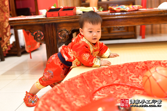 鳳山區莊寶寶古禮抓周：周歲抓周活動和儀式，一切圓滿。照片37