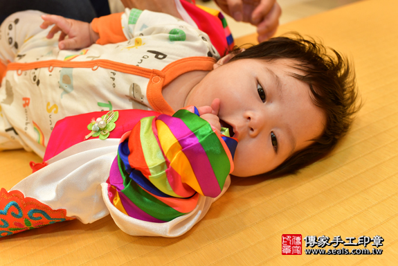 高雄市鳳山區郭寶寶古禮收涎祝福活動。四個月收涎活動和儀式，一切圓滿。照片3