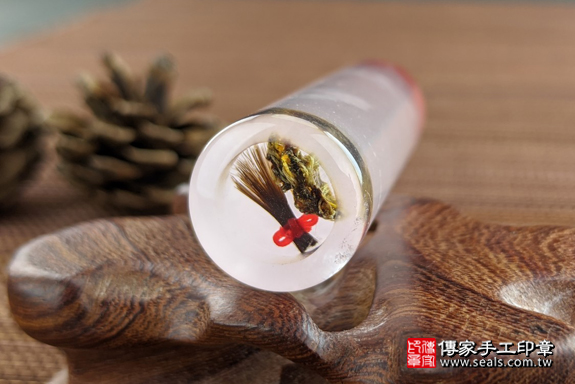 全手工噴砂印章：冰種粉晶臍髮章實際成品、印章作品分享、冰種粉晶印章材質介紹。（臍帶印章、肚臍章、肚臍印章，一圓一方）傳家手工印章高雄店。2020.06.02，照片6