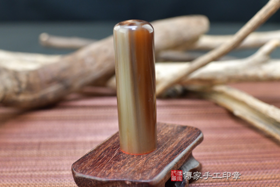電腦刻印印章:赤牛角開運印章實際成品、印章作品分享、赤牛角印章材質介紹。(銀行印鑑,一圓一方),傳家印章高雄店。2020.08.12,照片4 電腦刻印印章:赤牛角開運印章實際成品、印章作品分享、赤牛角印章材質介紹。(銀行印鑑,一圓一方),傳家印章高雄店。2020.08.12,照片4