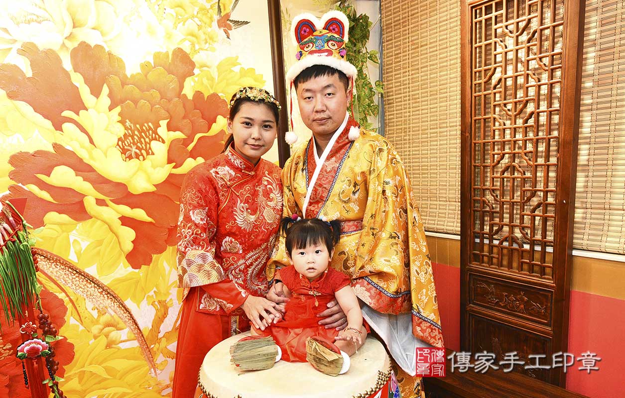 桃園市八德區王寶寶古禮抓周祝福活動: 寶寶周歲抓周活動和儀式，一切圓滿。照片22
