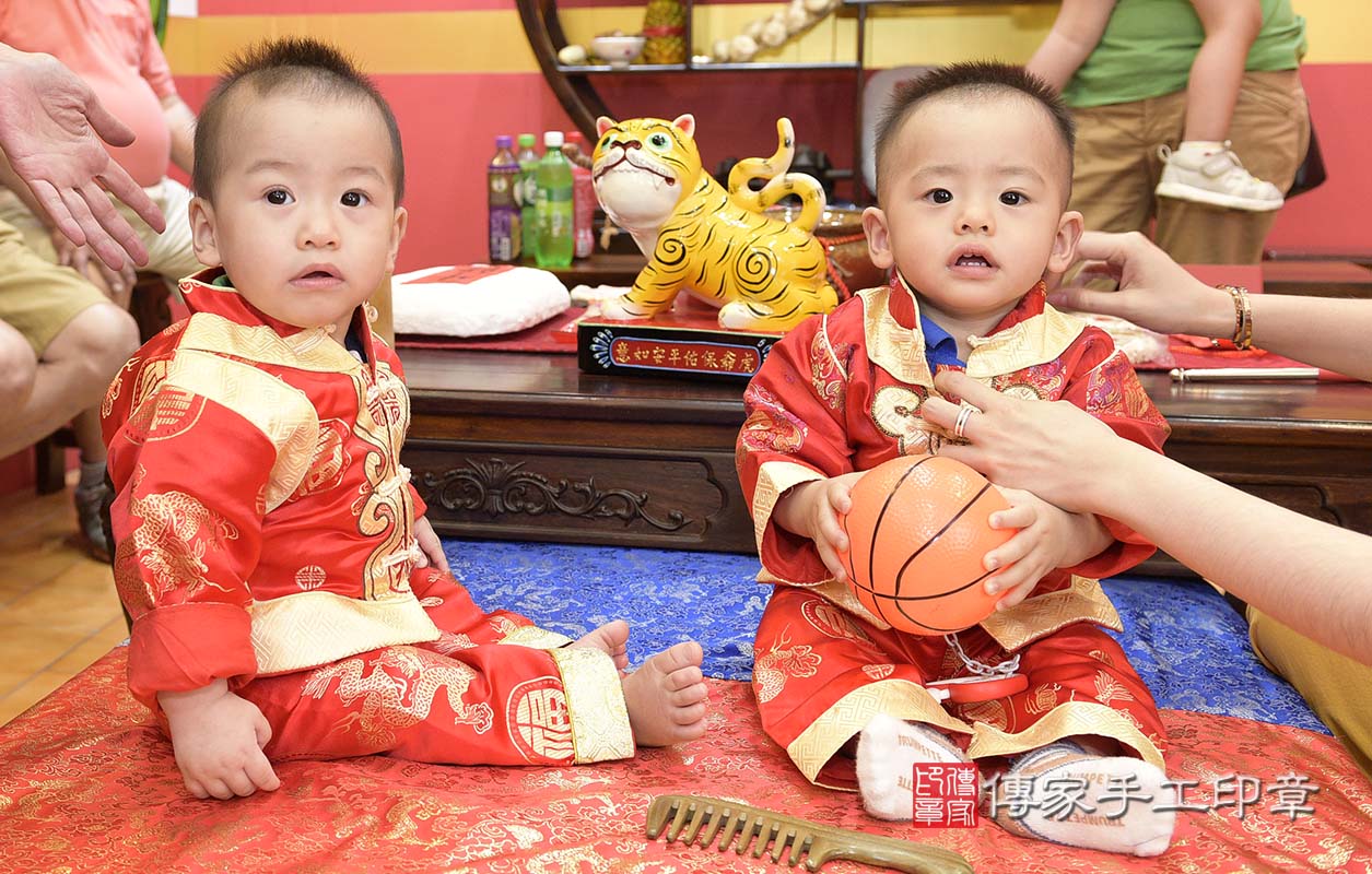 桃園市八德區陳寶寶古禮抓周祝福活動:寶寶照。 桃園店抓周。照片4