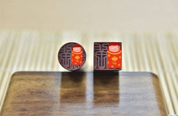 電腦刻印印章:玫瑰紅檀木臍帶章實際成品、印章作品分享、玫瑰紅檀木印章材質介紹。(臍帶印章、肚臍章、肚臍印章,胎毛印章,一圓一方)傳家手工印章新竹店2020.09.16 電腦刻印印章:玫瑰紅檀木臍帶章實際成品、印章作品分享、玫瑰紅檀木印章材質介紹。(臍帶印章、肚臍章、肚臍印章,胎毛印章,一圓一方)傳家手工印章新竹店2020.09.16